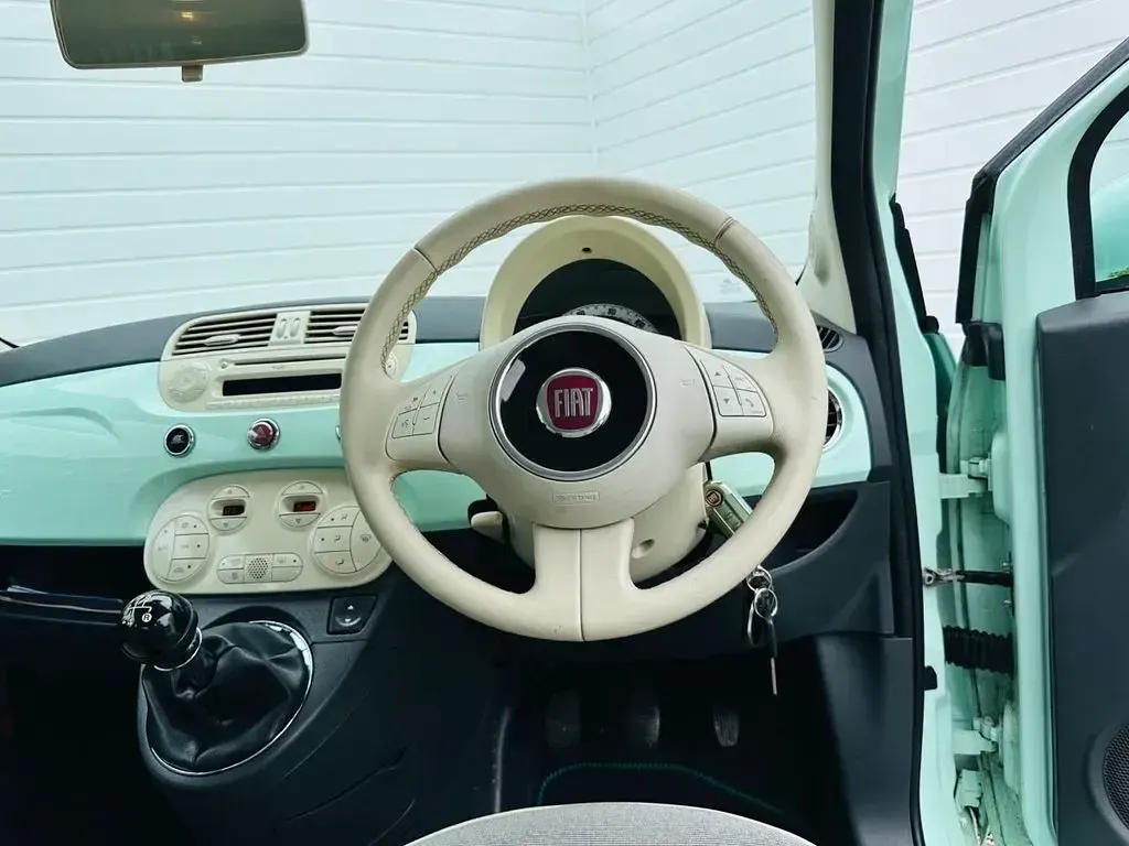 Used Fiat 500 Lounge 69 HP (50 kW) 2014 Green Cabriolet