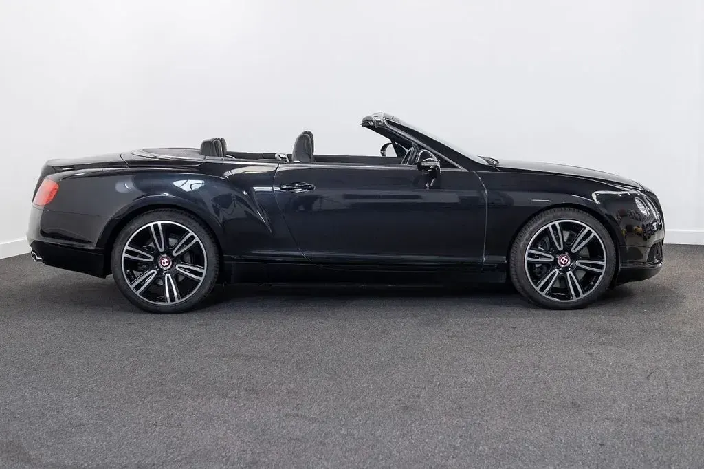 Used Bentley Continental GT Convertible 507 HP (372 kW) 2012 Black Cabriolet