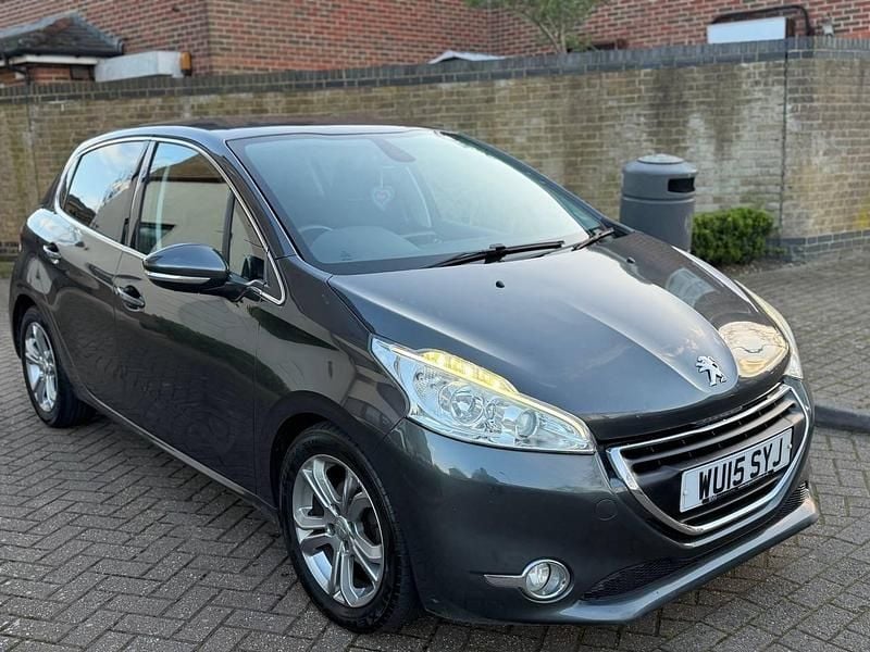 Used Peugeot 208 Allure 2015 Black Hatchback