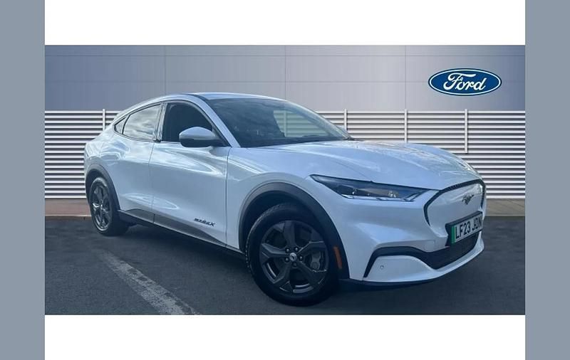 Used Ford Mustang Mach-E Extended Range 212 kW (289 HP) 2023 White SUV