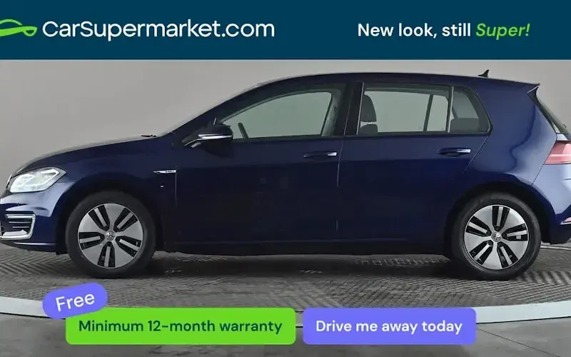 Begagnad VW e-Golf 99 kW (135 HK) 2019 Blå Halvkombi