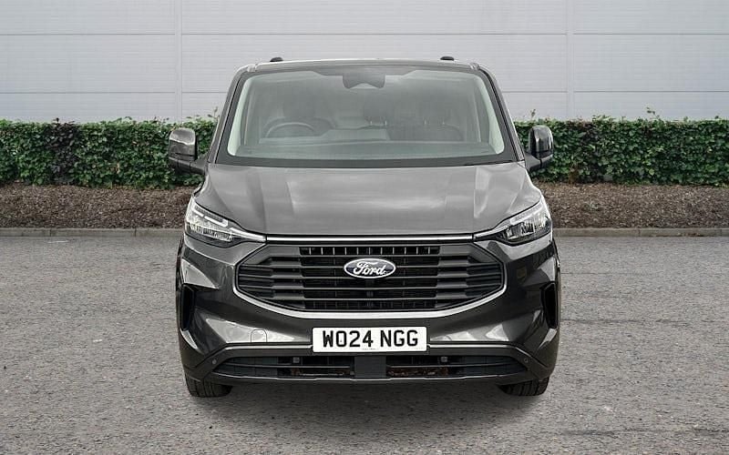 Used Ford Transit Custom Limited 136 HP (100 kW) 2025 Van