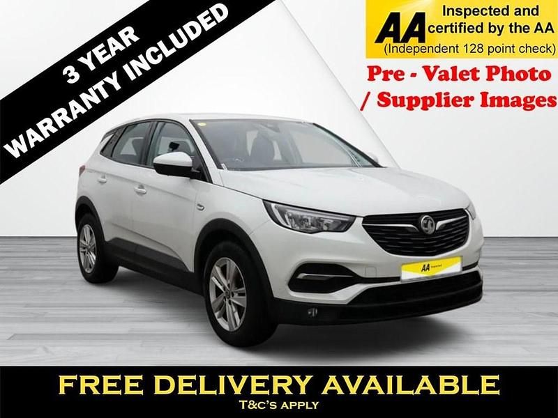 White Used 2020 Vauxhall Grandland X S SUV | £9,895 (Super price) - Image 1/3
