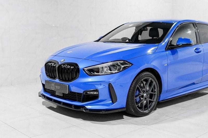 Used BMW 118 M Sport 136 HP (100 kW) 2023 Blue Hatchback
