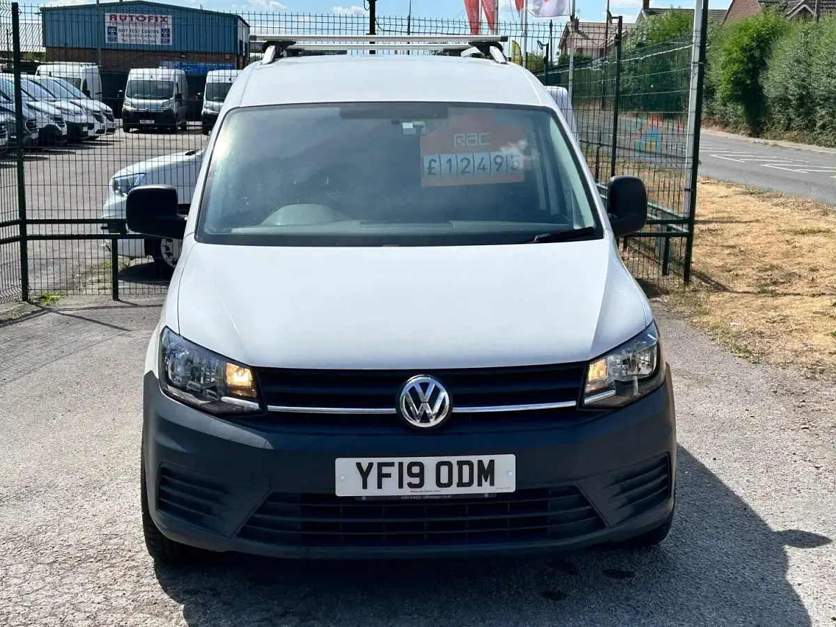 Used VW Caddy Startline 102 HP (75 kW) 2019 White MPV