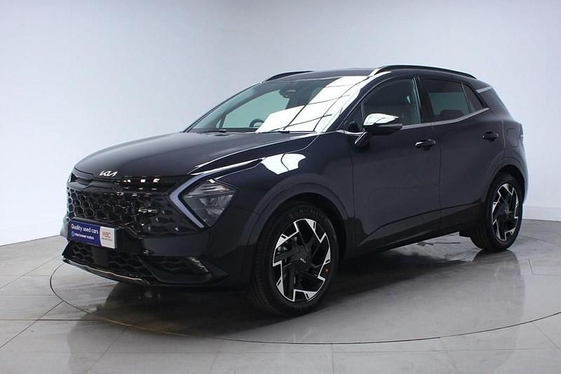 Black Used 2024 Kia Sportage 4 SUV | £26,195 (Good price) - Image 1/1