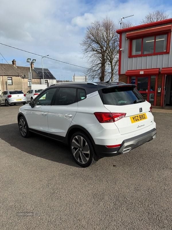Used Seat Arona FR 2023 White SUV