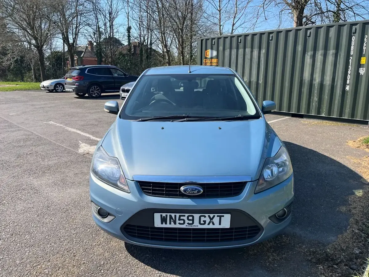 Used Ford Focus Zetec 99 HP (72 kW) 2009 Blue Hatchback