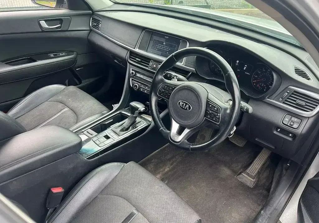 Used Kia Optima 139 HP (102 kW) 2017 Silver Estate