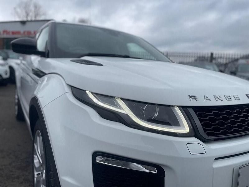 Used Land Rover Range Rover evoque HSE Dynamic 180 HP (132 kW) 2018 White SUV