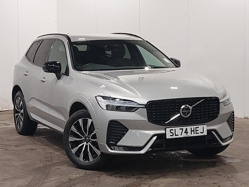 Used Volvo XC60 Plus 250 HP (183 kW) 2024 Silver SUV