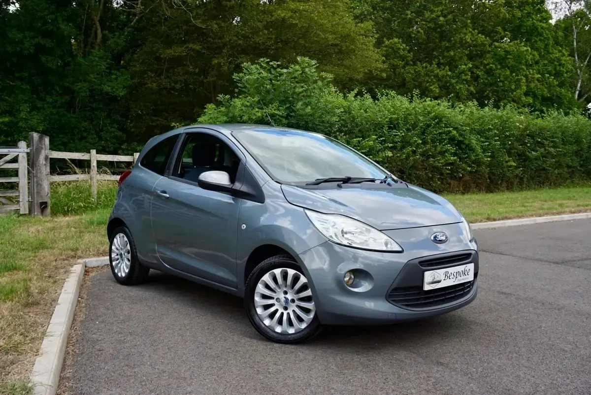 Used Ford Ka Zetec 69 HP (50 kW) 2012 Silver Hatchback
