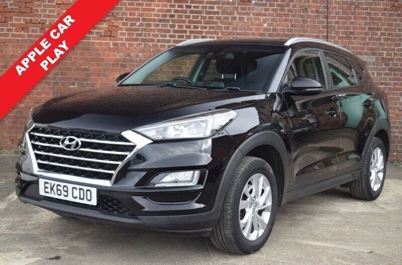 Black Used 2019 Hyundai Tucson SE SUV | £9,980 (Fair price) - Image 1/4
