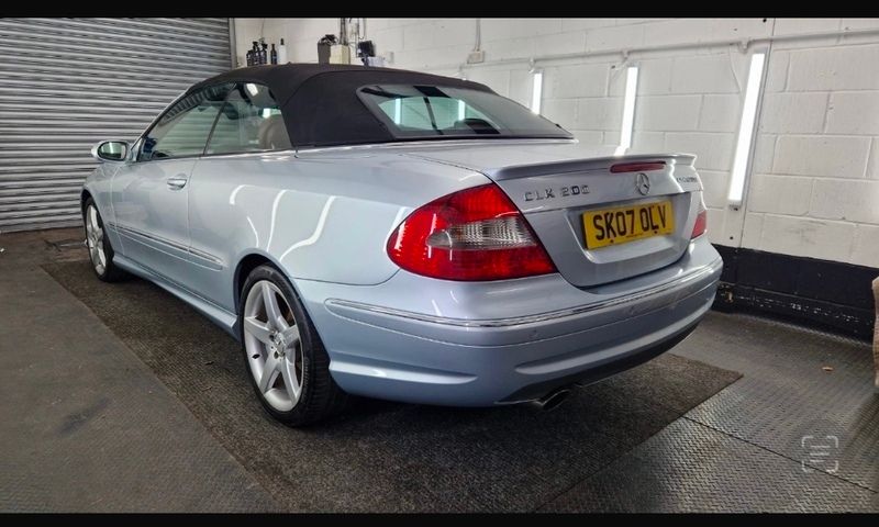 Used Mercedes CLK200 161 HP (118 kW) 2007 Silver Cabriolet