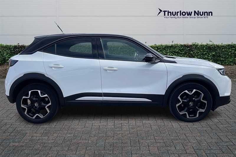 Second-hand Vauxhall Mokka Ultimate 130 CP (95 kW) 2023 Alb SUV