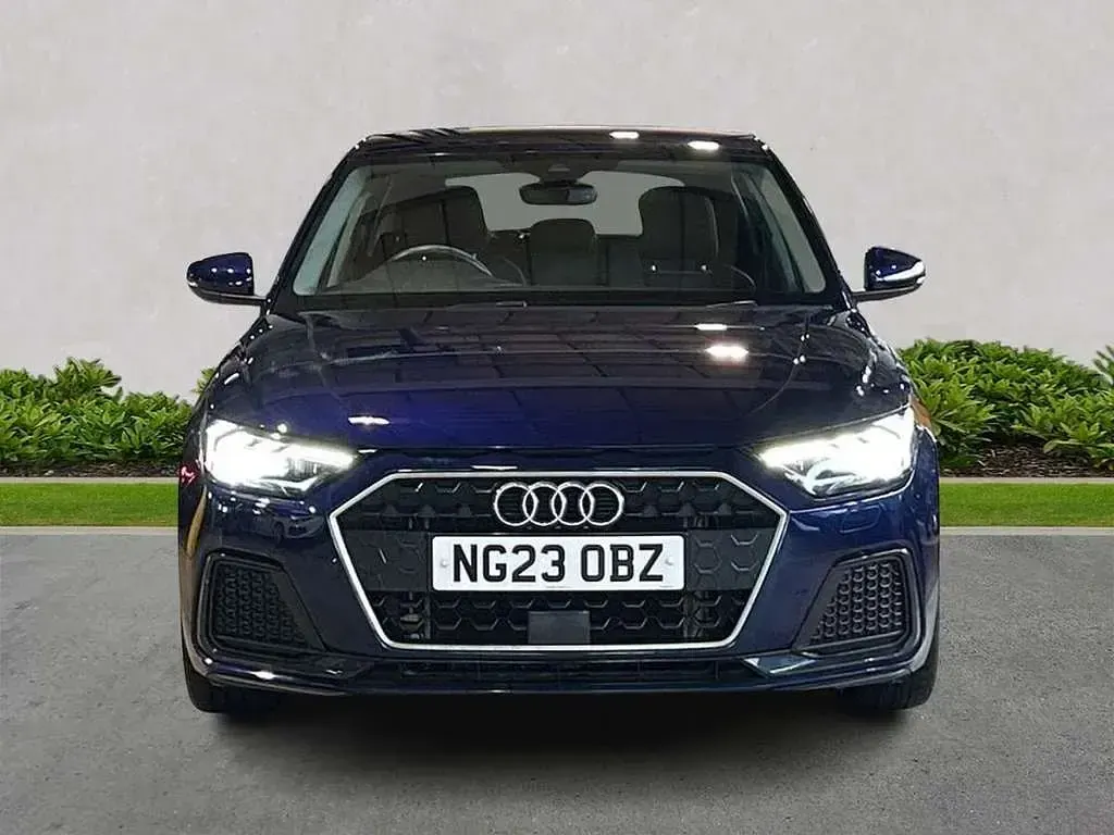 Used Audi A1 Sport 110 HP (80 kW) 2023 Blue SUV
