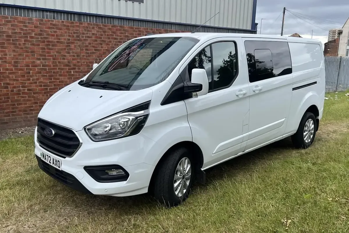 Used Ford 300 Limited 130 HP (95 kW) 2022 White Estate