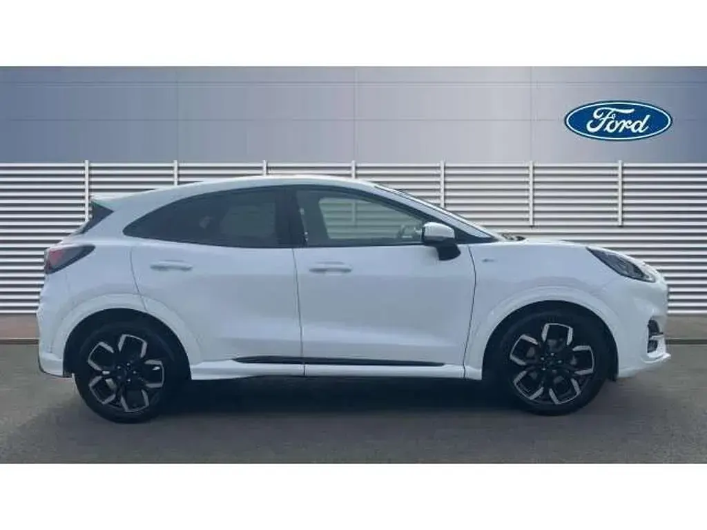 Used Ford Puma ST-Line X 125 HP (91 kW) 2023 White SUV