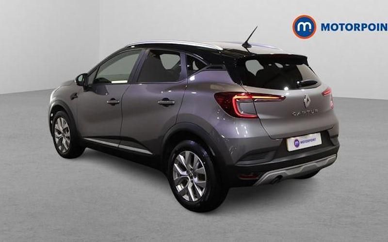 Used Renault Captur Iconic 131 HP (96 kW) 2020 Grey/black SUV