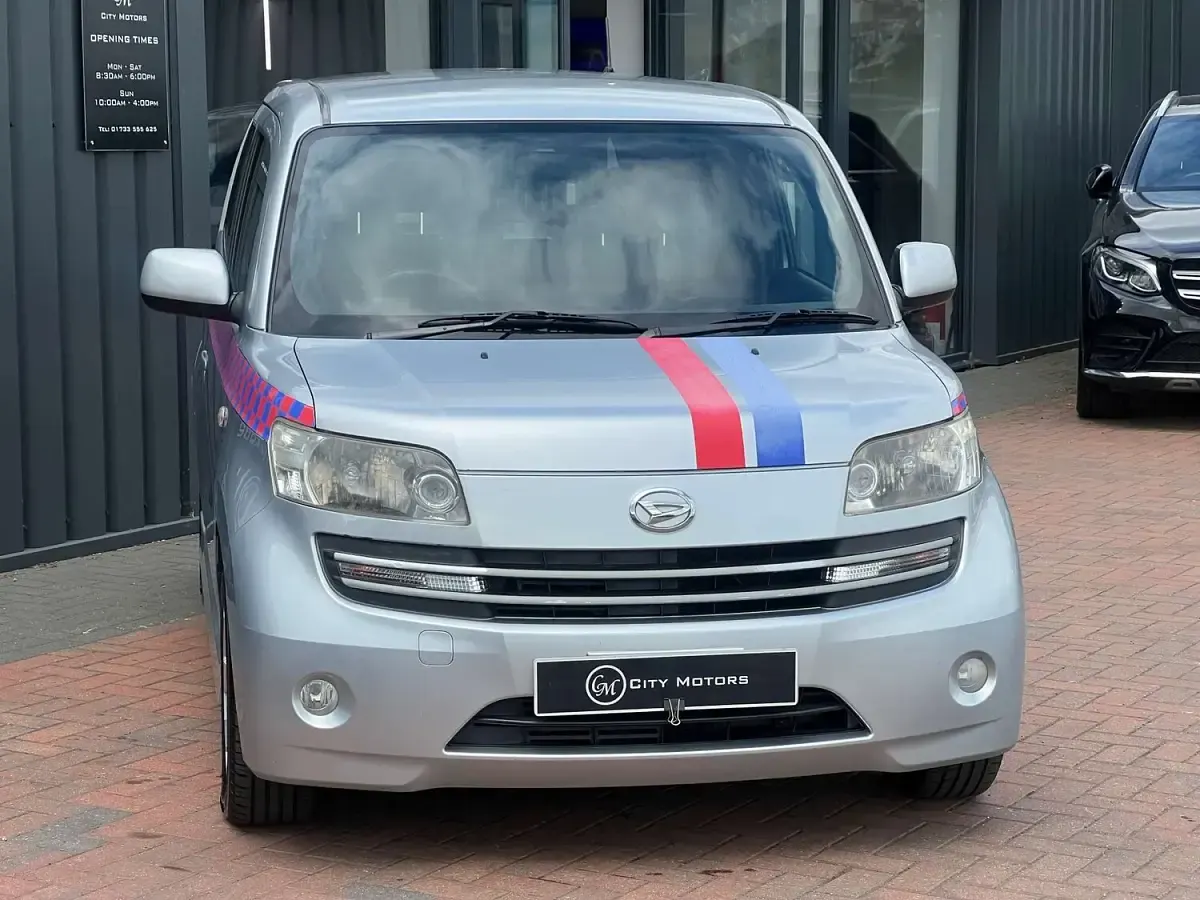 Used Daihatsu Materia 103 HP (75 kW) 2009 Silver MPV