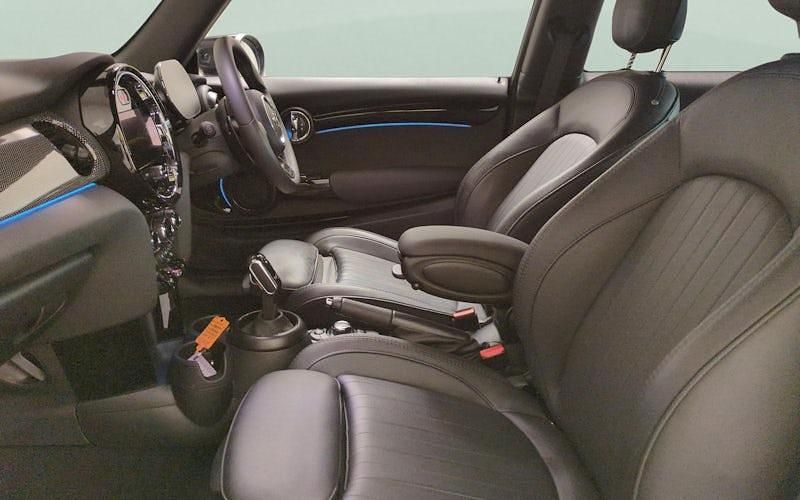 Used Mini Cooper S Exclusive 178 HP (130 kW) 2022 Blue/black Hatchback