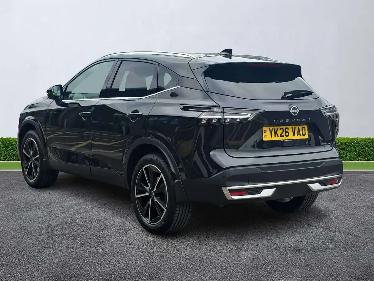 Used Nissan Qashqai Tekna 2026 Black SUV