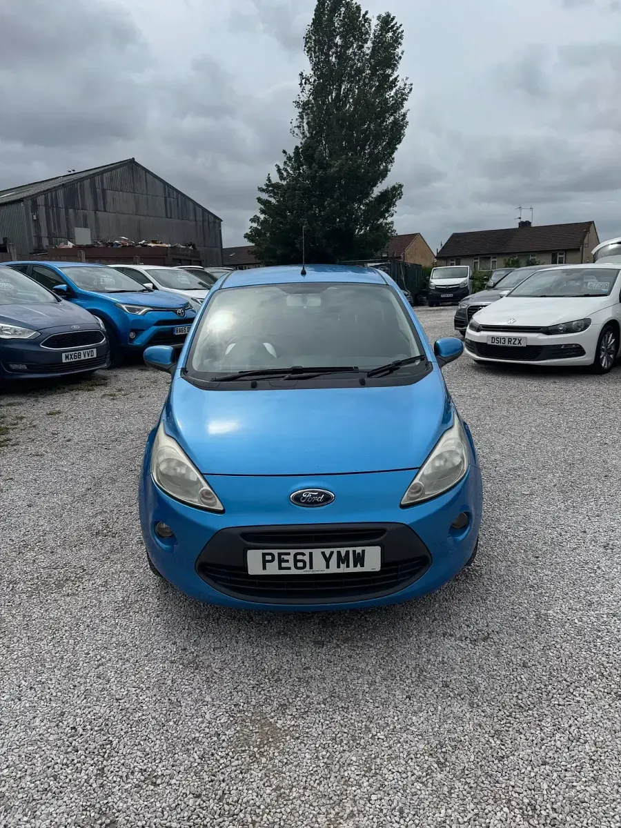 Used Ford Ka Titanium 69 HP (50 kW) 2011 Blue Hatchback