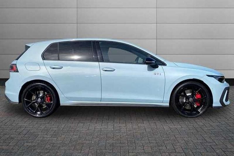 New VW Golf VIII 265 HP (194 kW) 2026