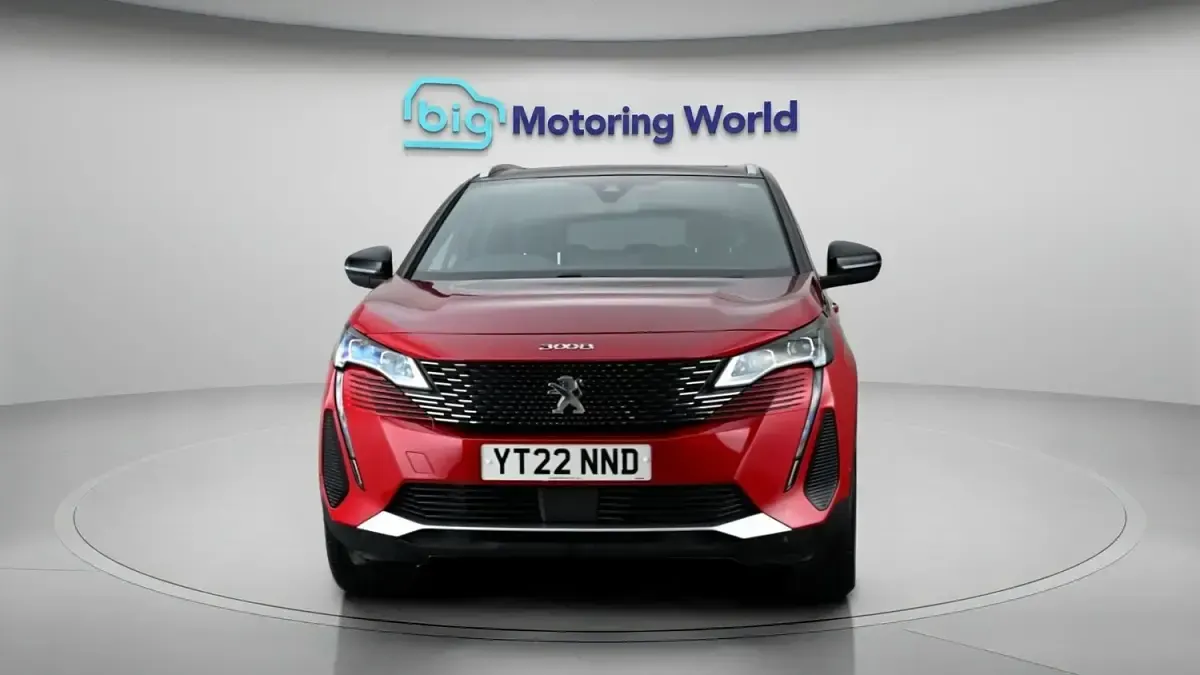 Used Peugeot 3008 GT 131 HP (96 kW) 2022 Red SUV