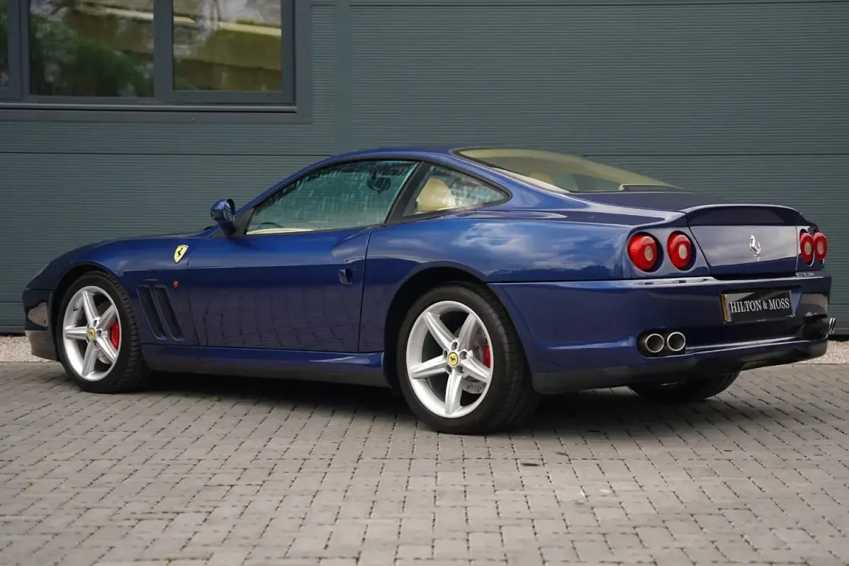 Usado Ferrari 575M Maranello 533 CV (392 kW) 2003 Azul Coupe