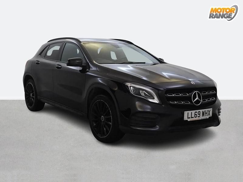 Black Used 2019 Mercedes GLA180 AMG line SUV | £17,295 (Fair price) - Image 1/4