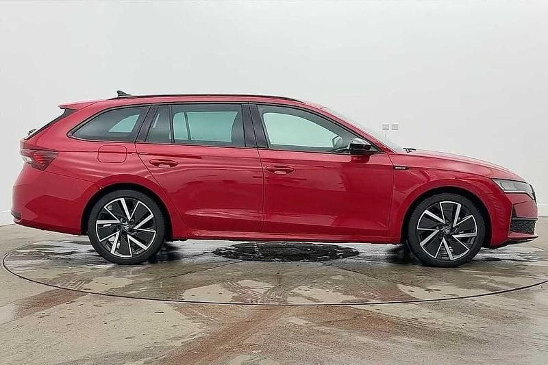Used Skoda Octavia SportLine 147 HP (108 kW) 2025 Velvet red metallic Estate