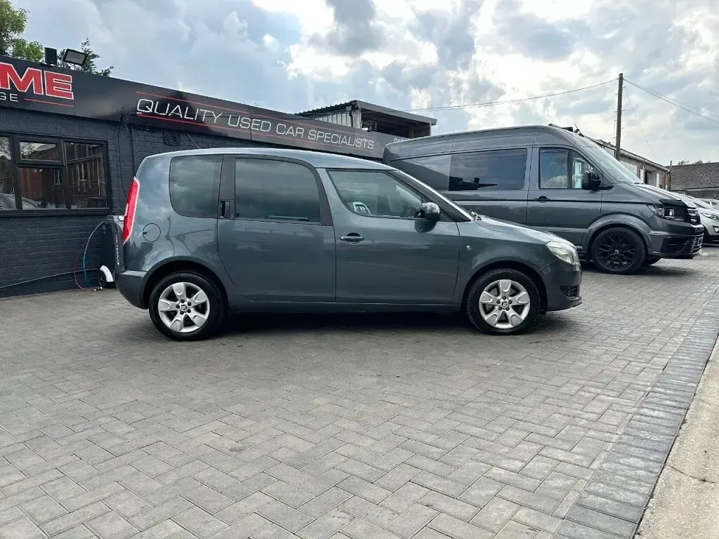 Used Skoda Roomster SE 2015 Grey MPV