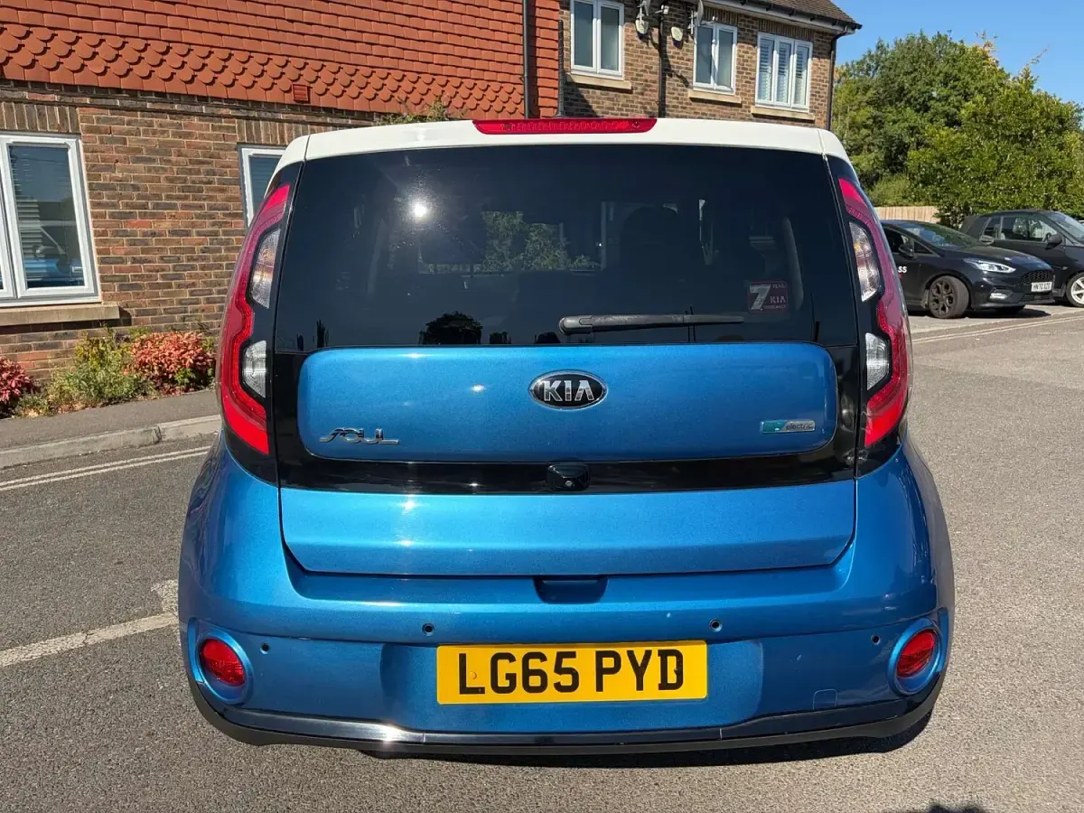 Used Kia Soul EV 80 kW (110 HP) 2015 Blue SUV