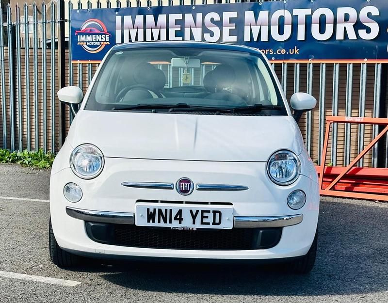 Used Fiat 500 Lounge 69 HP (50 kW) 2014 White Hatchback