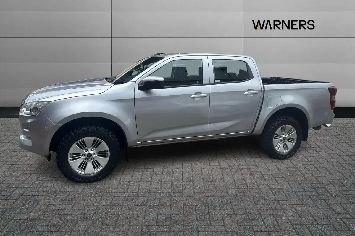 Used Isuzu D-Max 162 HP (119 kW) 2021 Grey Pickup
