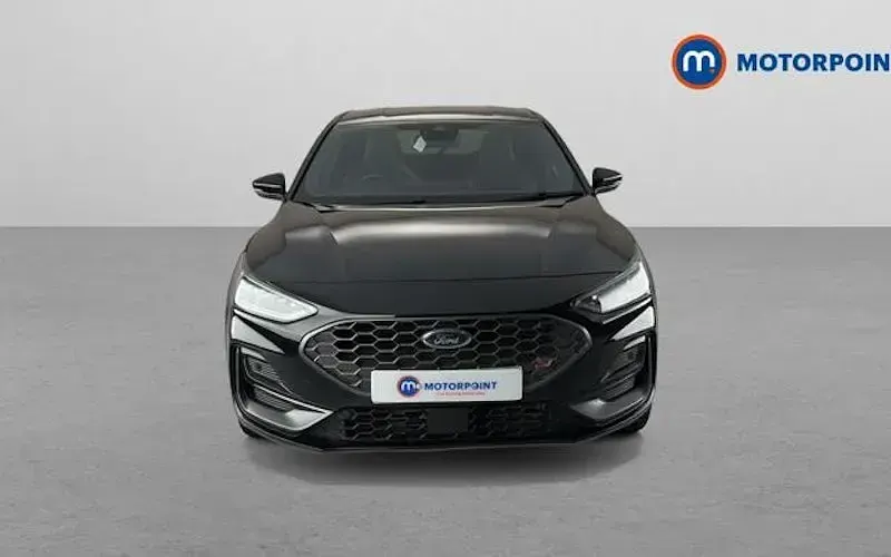 Used Ford Focus ST 280 HP (205 kW) 2024 Hatchback