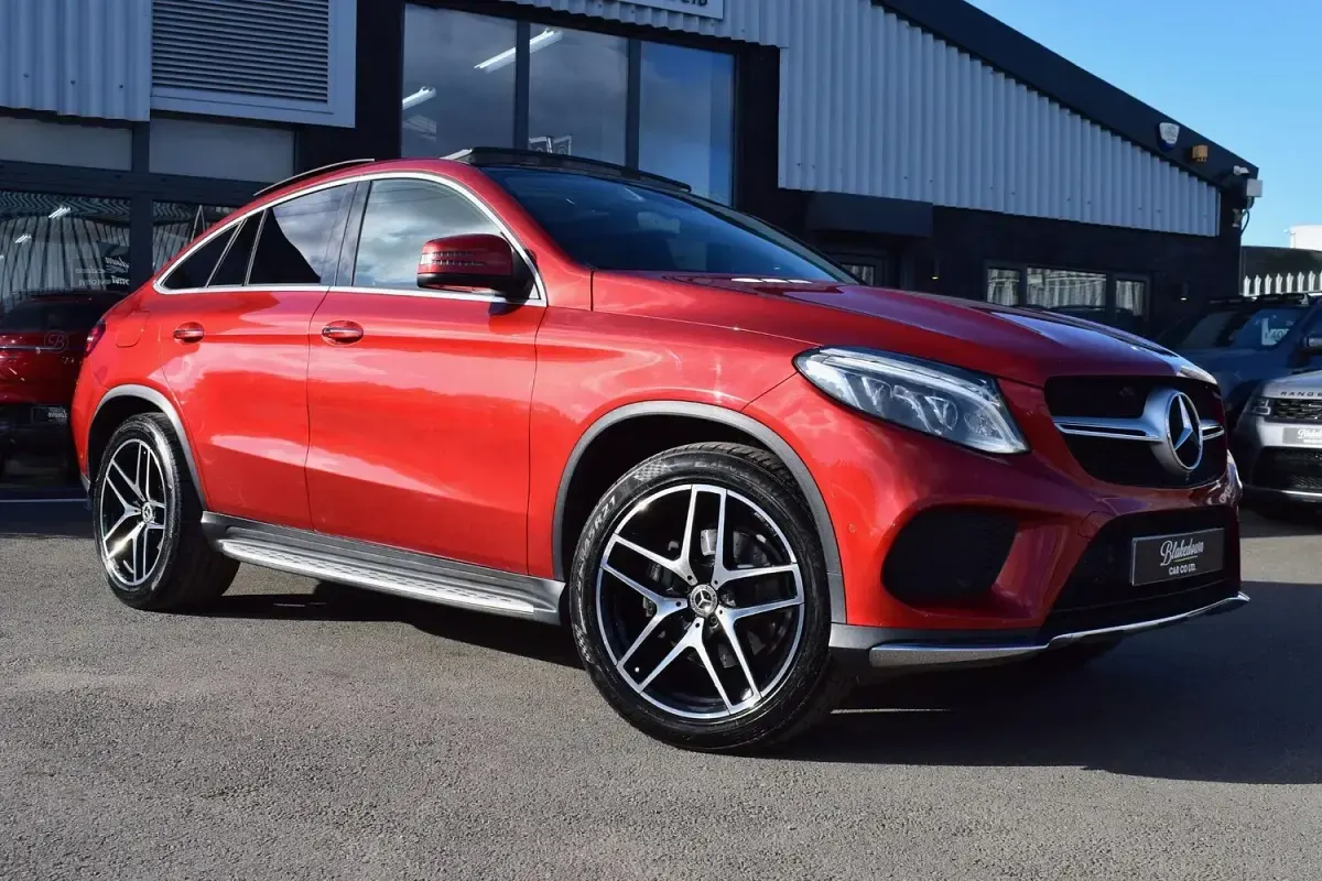 Used Mercedes GLE350 AMG Line Premium Plus 258 HP (189 kW) 2018 Red SUV