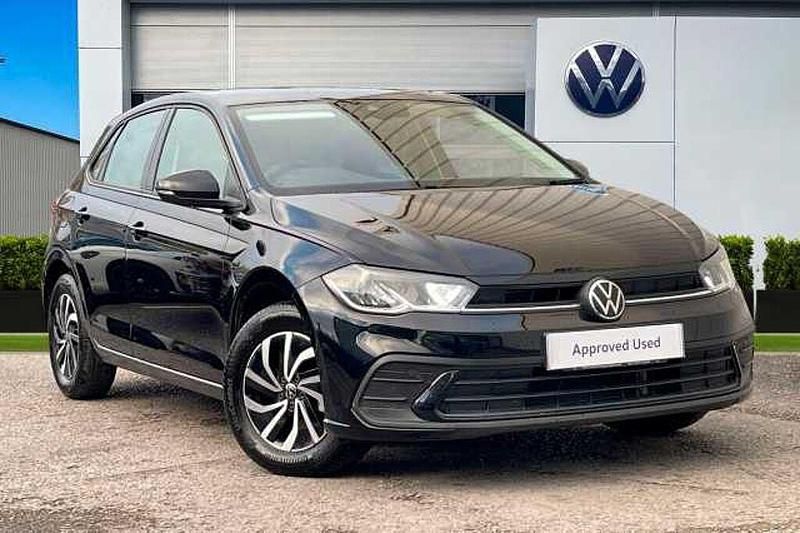 Black Used 2024 VW Polo Life Hatchback | £16,444 (Good price) - Image 1/4