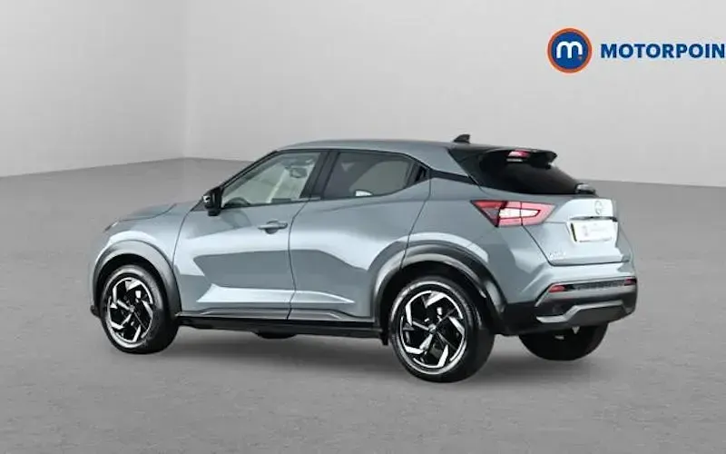 Used Nissan Juke N-Connecta 114 HP (83 kW) 2023 Grey SUV
