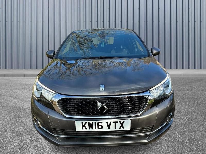 Used DS Automobiles DS4 Prestige 150 HP (110 kW) 2016 Grey Hatchback