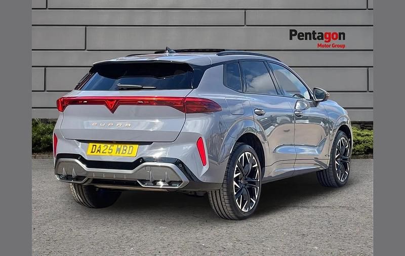 Used Cupra Terramar VZ2 261 HP (191 kW) 2025 Grey SUV