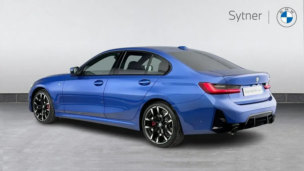 Used BMW 320 M Sport 181 HP (133 kW) 2026 Blue