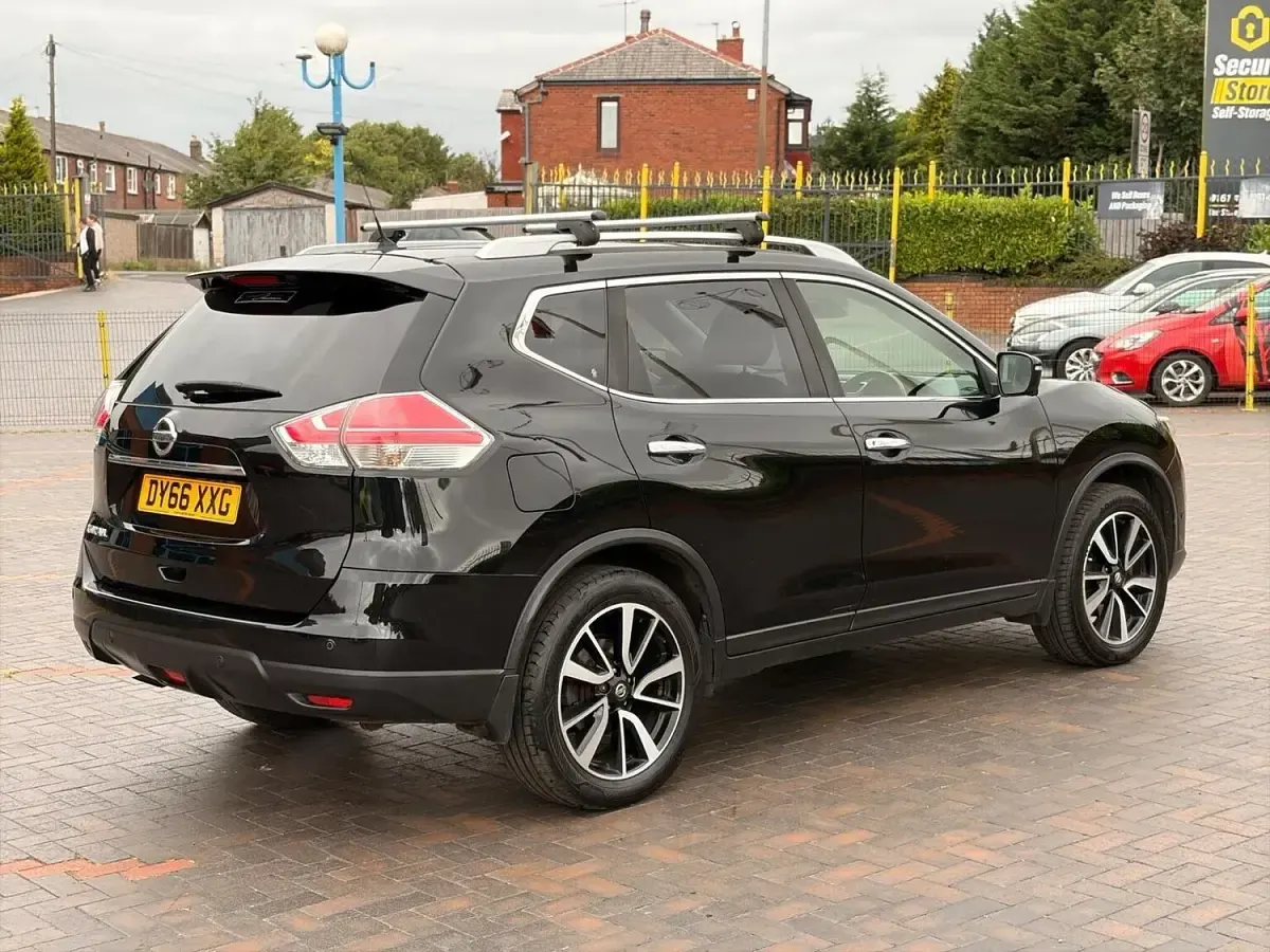 Used Nissan X-Trail Tekna 130 HP (95 kW) 2016 Black SUV