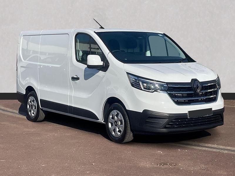 Solid glacier white New 2025 Renault Trafic Van | £20,990 - Image 1/1