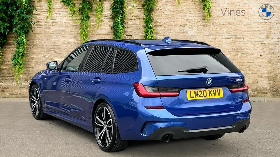 Używany BMW 320 M Sport 187 KM (137 kW) 2020 Niebieski Kombi