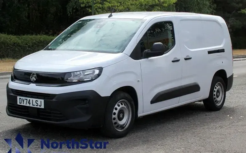 Used Vauxhall Combo S 102 HP (75 kW) 2024 MPV