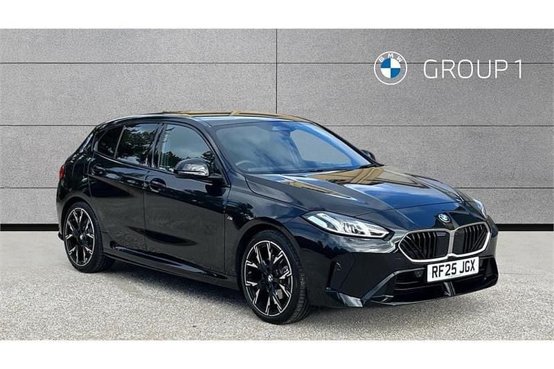Black sapphire metallic paint New 2025 BMW 120 M Sport Hatchback | £31,995 (Good price) - Image 1/4