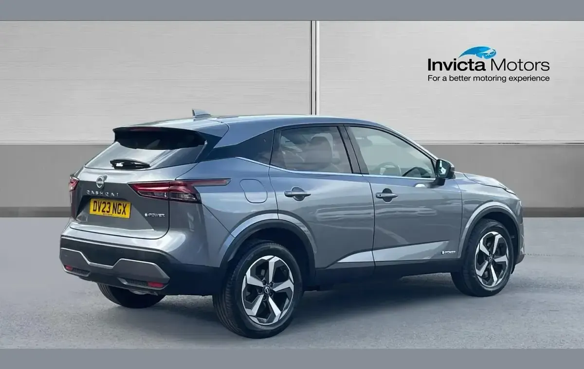 Used Nissan Qashqai N-Connecta 190 HP (139 kW) 2023 Grey SUV