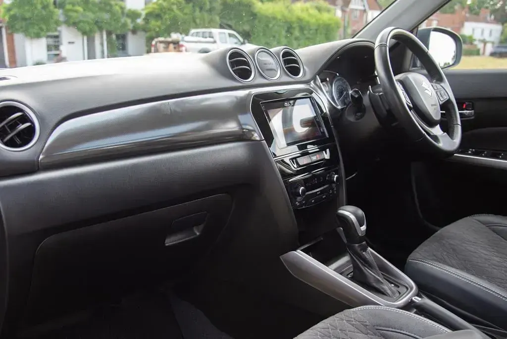 Used Suzuki Vitara SZ5 116 HP (85 kW) 2023 Grey SUV